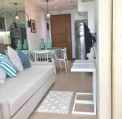 Modern Minimalist Unit Across Naia3 Appartement *