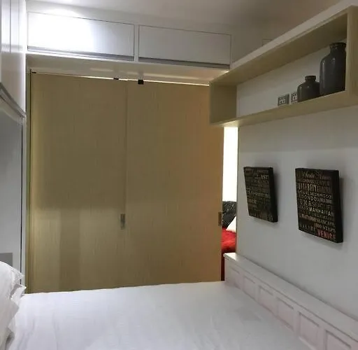 Appartement Modern Minimalist Unit Across Naia3 Manilla