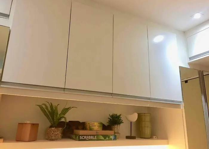 Modern Minimalist Unit Across Naia3 Manilla