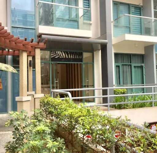Modern Minimalist Unit Across Naia3 Manilla