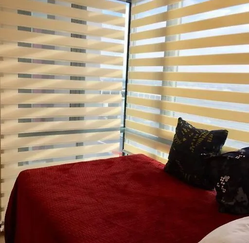 Modern Minimalist Unit Across Naia3 Appartement